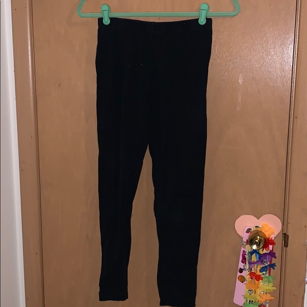 black leggings